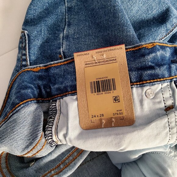 Levis Womens Wedgie Straight Jeans • Button fly closure Size 29 Blue Denim - Picture 7 of 11